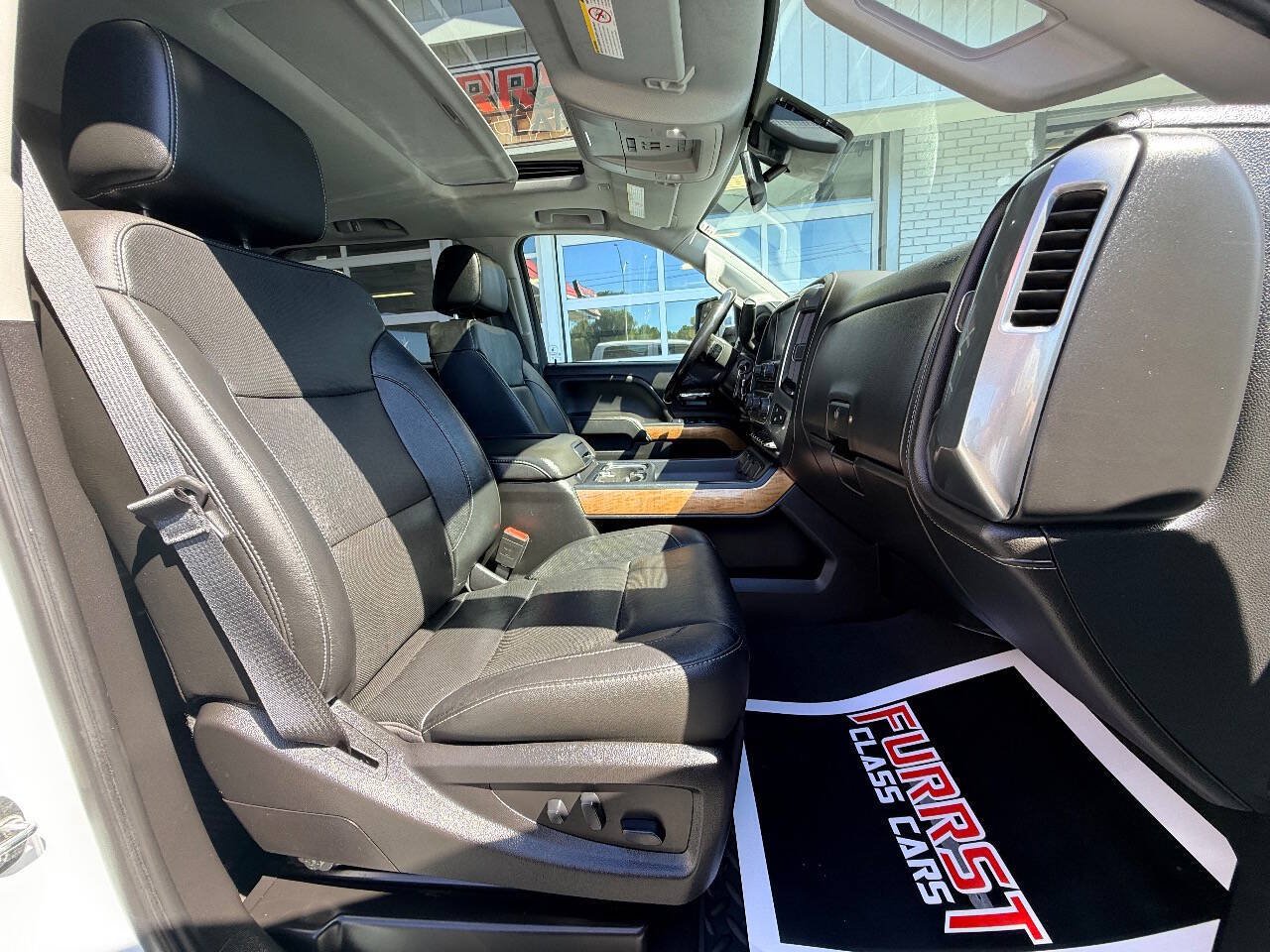 Used 2019 Chevrolet Silverado 3500 LTZ w/ LTZ Plus Package AWD/4WD image 40