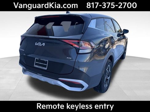 Certified 2023 Kia Sportage LX image 4