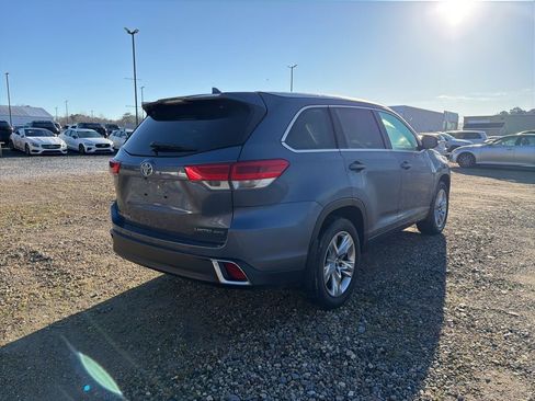 Used 2019 Toyota Highlander Limited image 5