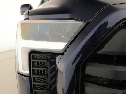 Used 2022 Toyota Tundra SR5 w/ SR5 Premium Package image 39