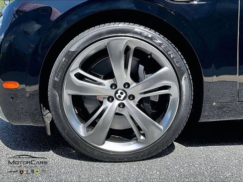 Used 2018 Bentley Flying Spur S W12 AWD/4WD image 9