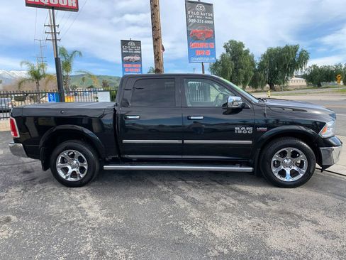 Used 2017 RAM 1500 Laramie w/ Convenience Group image 3