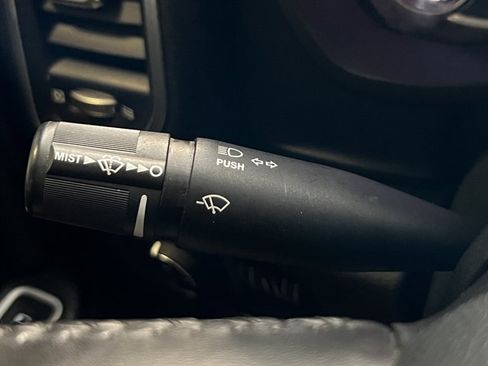 Used 2021 RAM 3500 Laramie w/ Night Edition image 40