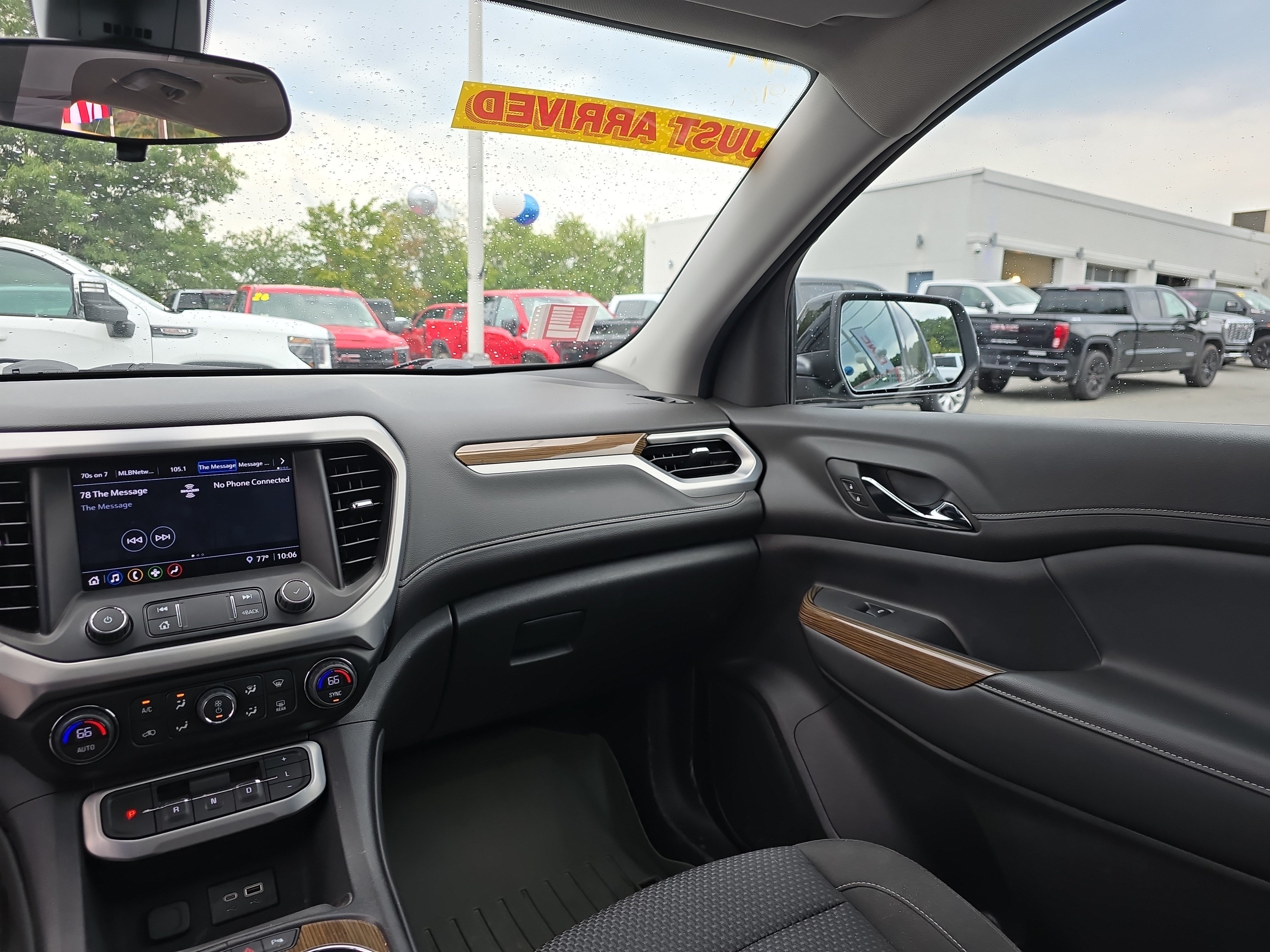 Used 2022 GMC Acadia SLE w/ Driver Convenience Package AWD/4WD image 19