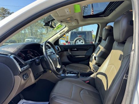 Used 2017 GMC Acadia Limited SLT AWD/4WD image 13