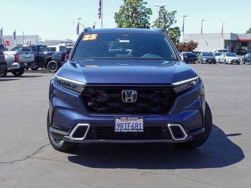 Used 2025 Honda CR-V Sport Touring image 3