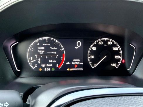 Used 2025 Honda Pilot EX-L image 12