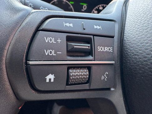 Used 2025 Honda CR-V Sport image 17