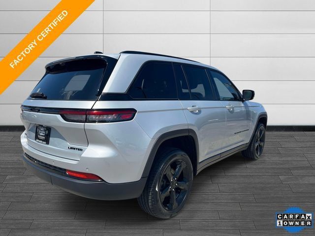 Certified 2024 Jeep Grand Cherokee Limited w/ Luxury Tech Group II AWD/4WD image 4