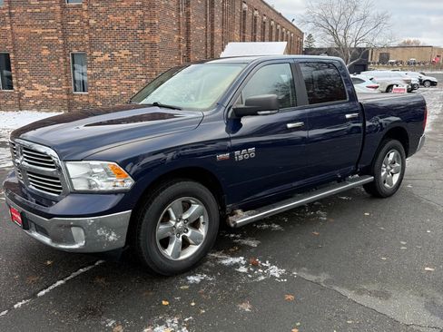 Used 2015 RAM 1500 Big Horn image 31