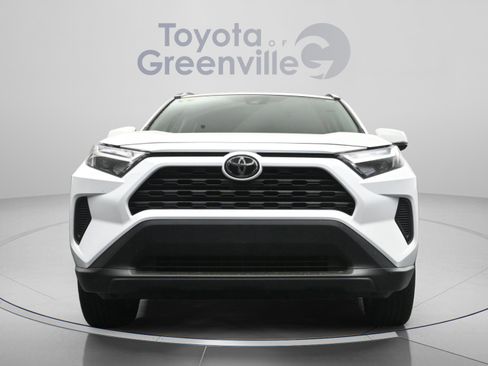 Used 2024 Toyota RAV4 XLE image 23