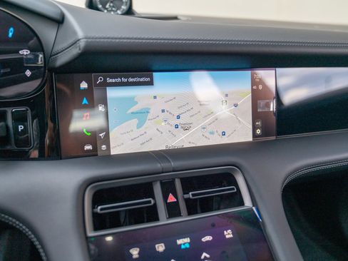 New 2025 Porsche Taycan image 16