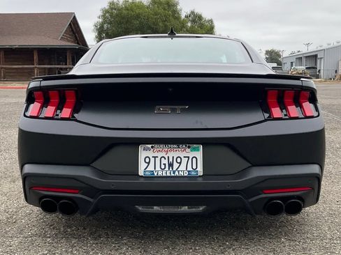 Used 2025 Ford Mustang GT Premium RWD image 18