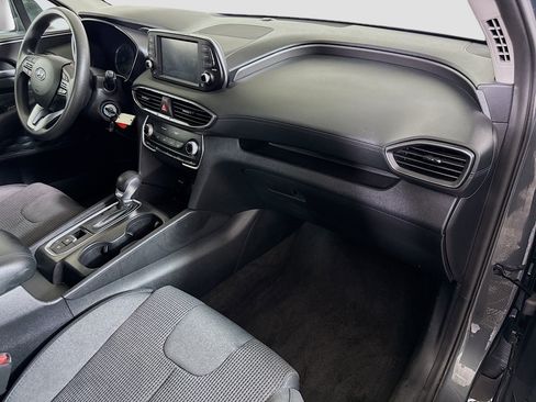 Used 2020 Hyundai Santa Fe SE FWD image 29