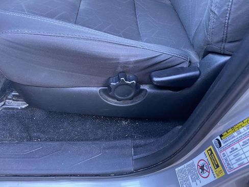 Used 2017 Toyota Tacoma TRD Sport image 29