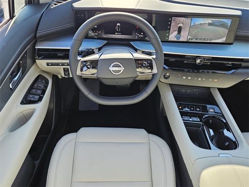 New 2025 Nissan Murano SL image 5