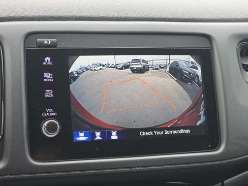 Used 2019 Honda HR-V Sport image 11