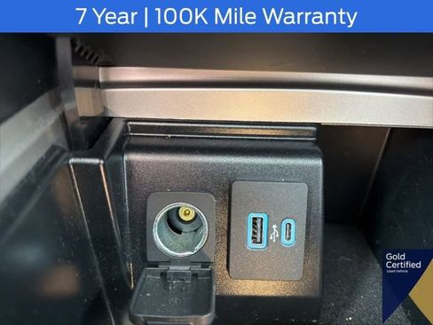Used 2023 Ford Explorer XLT w/ Equipment Group 202A AWD/4WD image 41