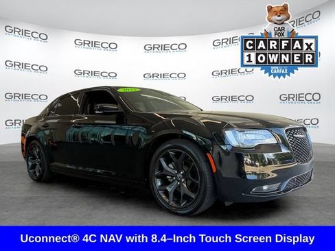 Used 2022 Chrysler 300 S RWD image 1