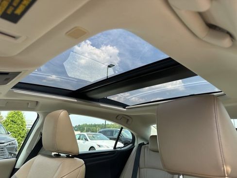 Used 2019 Lexus ES 350 350 Luxury image 22