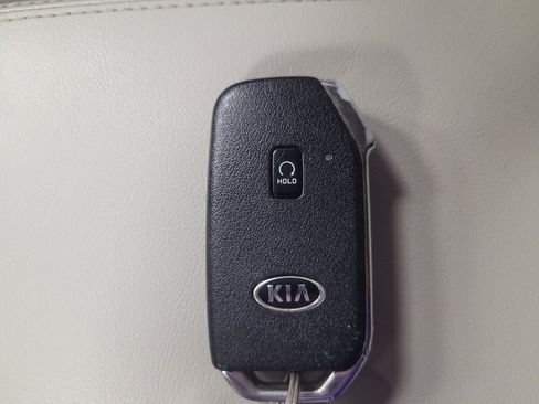 Used 2021 Kia Sorento S w/ Panoramic Sunroof Package FWD image 32