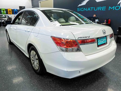 Used 2012 Honda Accord LX image 8
