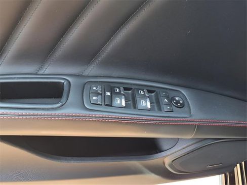 Used 2022 Maserati Ghibli Modena Q4 image 17