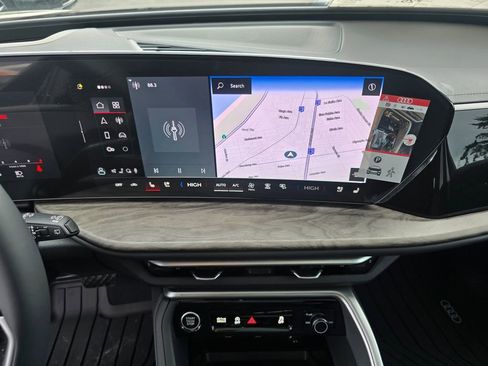 New 2025 Audi Q5 Premium Plus image 10