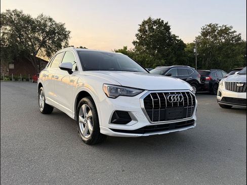 Used 2019 Audi Q3 2.0T Premium AWD/4WD image 1