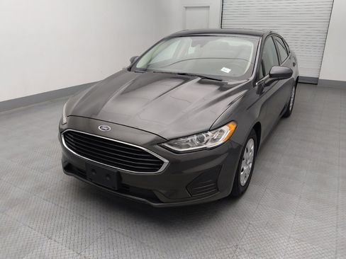 Used 2020 Ford Fusion S FWD image 15