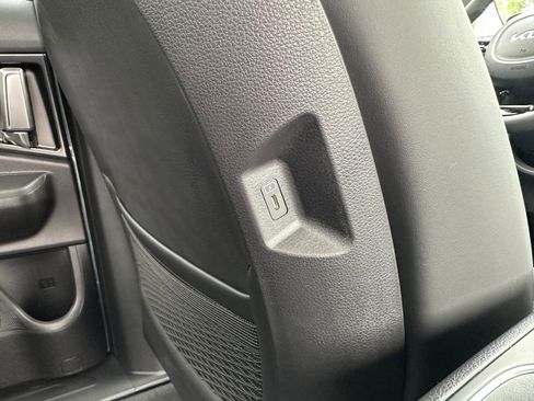 New 2026 Kia Carnival SX w/ SX Dark Edition Package image 26