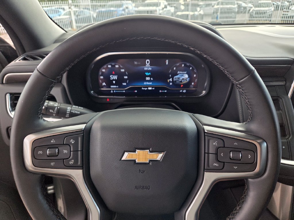 Used 2024 Chevrolet Tahoe LT w/ Luxury Package RWD image 29