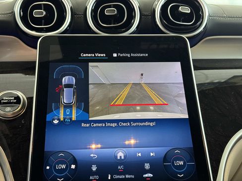 Certified 2025 Mercedes-Benz GLC 300 image 17
