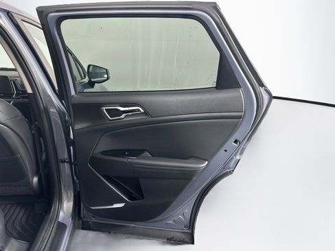 Used 2023 Kia Sportage EX FWD image 30