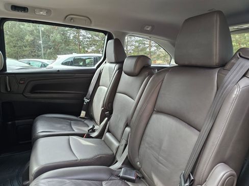 Used 2018 Honda Odyssey EX-L image 19