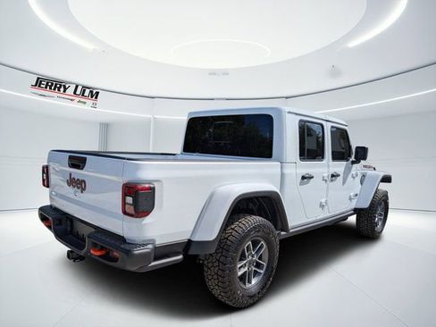 New 2026 Jeep Gladiator Mojave AWD/4WD image 3