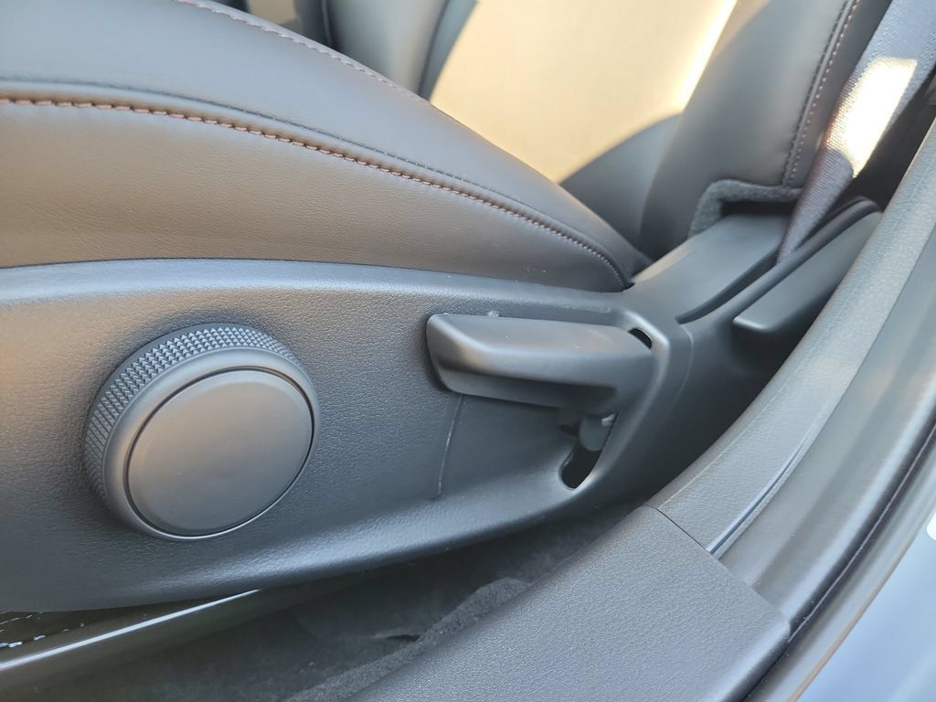 New 2026 MAZDA MAZDA3 s Sport FWD image 18