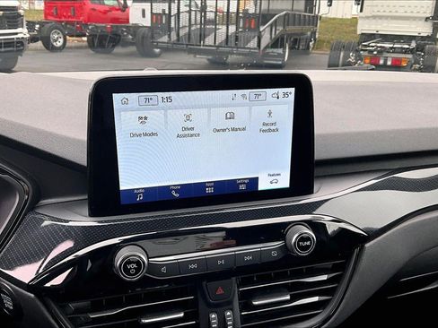 Used 2025 Ford Escape ST-Line image 21