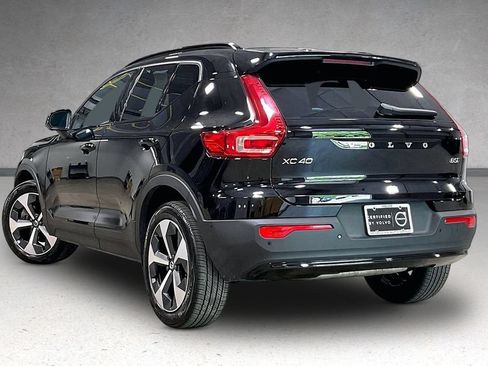 Certified 2026 Volvo XC40 B5 Plus w/ Protection Package Premier AWD/4WD image 4