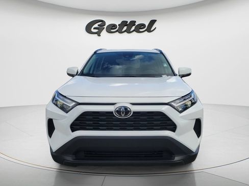 Used 2025 Toyota RAV4 XLE FWD image 2
