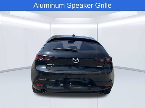 Used 2019 MAZDA MAZDA3 Hatchback w/ Premium Package FWD image 4