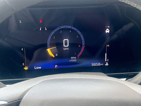 Used 2025 Chevrolet Trax ACTIV w/ Driver Confidence Package FWD image 12
