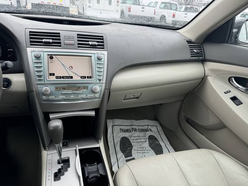 Used 2009 Toyota Camry Hybrid FWD image 14