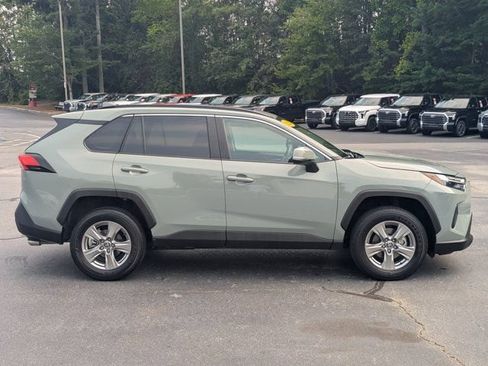 Used 2023 Toyota RAV4 XLE w/ Convenience Package FWD image 8
