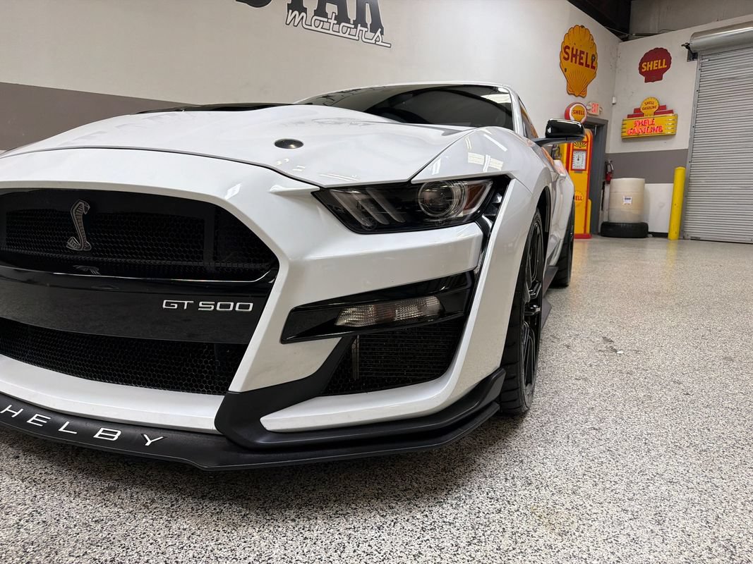 Used 2020 Ford Mustang Shelby GT500 w/ Technology Package RWD image 13
