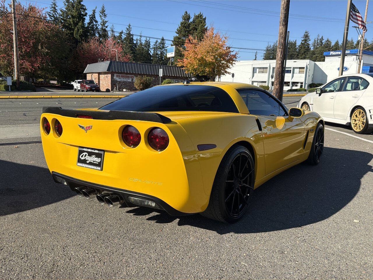 Used 2005 Chevrolet Corvette Coupe w/ Preferred Equipment Group RWD image 8