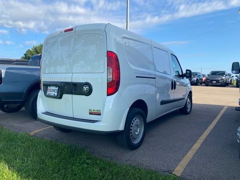Used 2022 RAM ProMaster City Tradesman FWD image 9