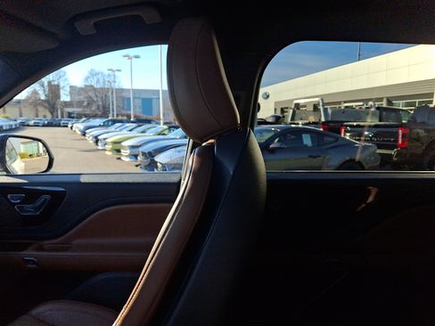 Used 2023 Lincoln Aviator Reserve w/ Equipment Group 201A image 17