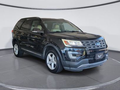 Used 2017 Ford Explorer XLT w/ Equipment Group 202A