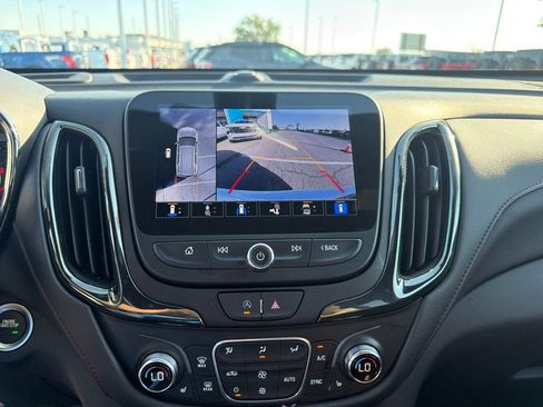 Used 2024 Chevrolet Equinox RS FWD image 26